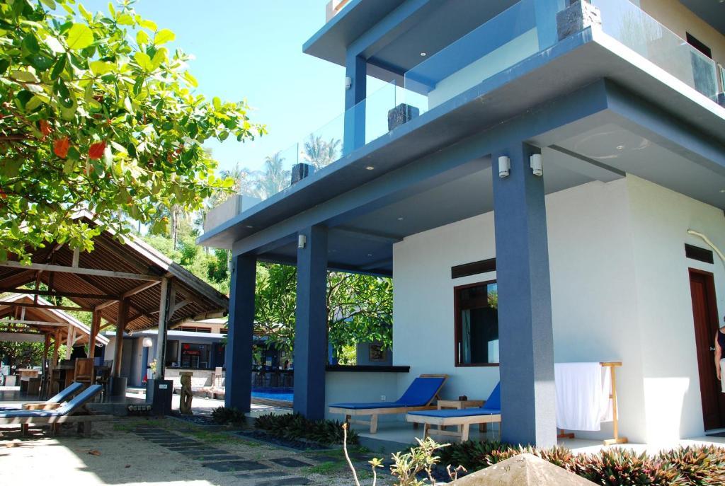 Cafe Alberto B And B Senggigi Exterior photo